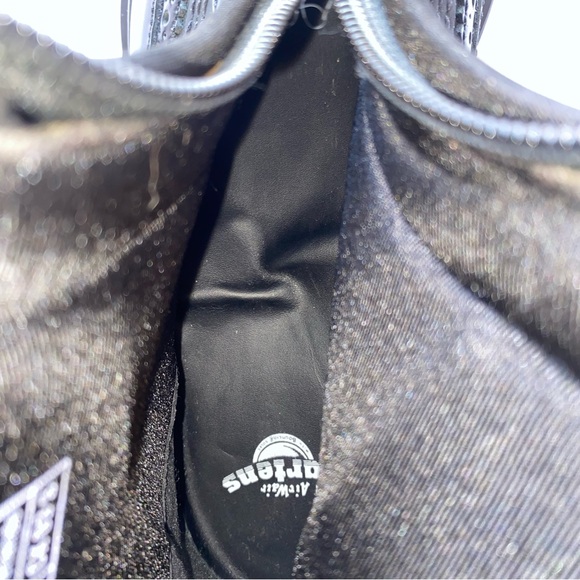 NWOB Rare Dr. Martens Black Jemison Wingtip Zip Up Wedge Combat Boots Size 6 - Picture 14 of 16